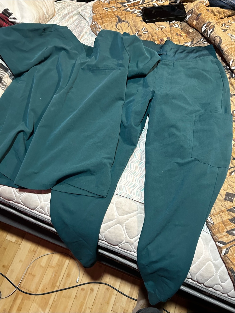 Women's Teal Leggings with Utility Pocket - Comfortable Everyday Wear